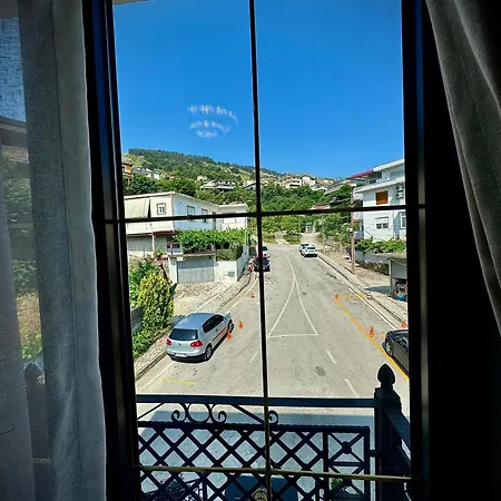 Empire Of Martin 호텔 Gjirokastër