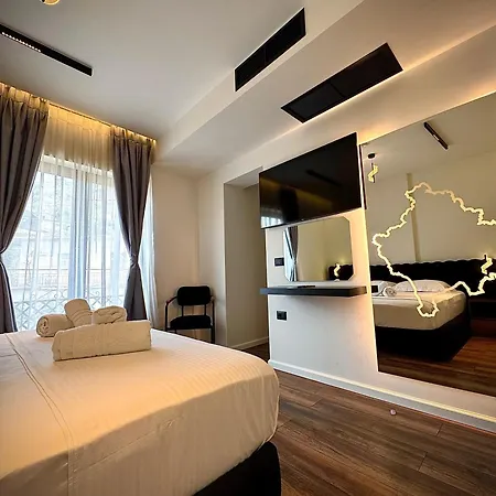 Empire Of Martin ホテル 4*