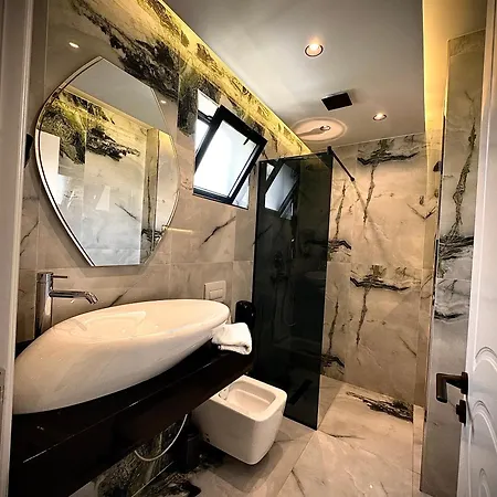 ホテル Empire Of Martin