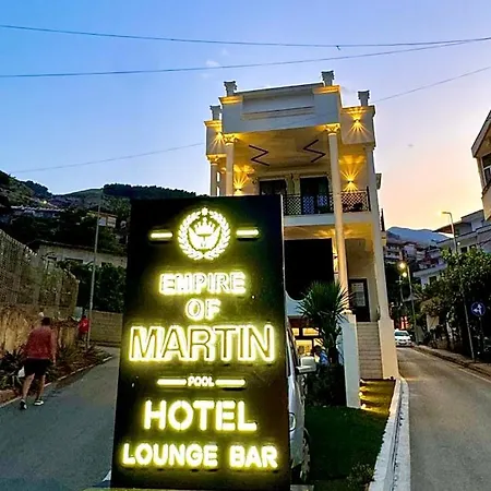 ホテル Empire Of Martin 4*